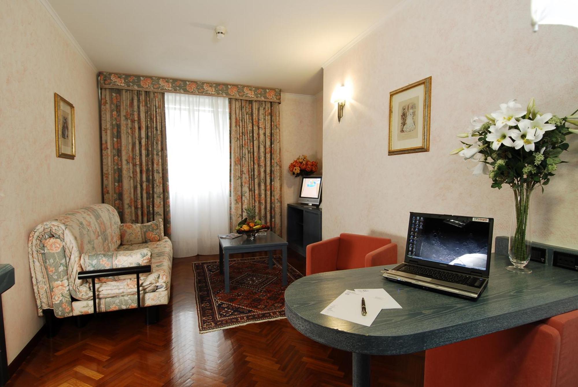 Park Hotel Ripaverde Борго-Сан-Лоренцо Номер фото