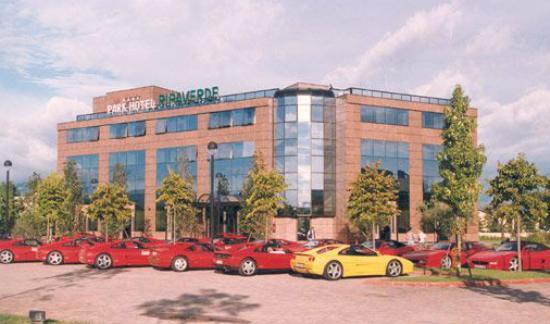 Park Hotel Ripaverde Борго-Сан-Лоренцо Экстерьер фото
